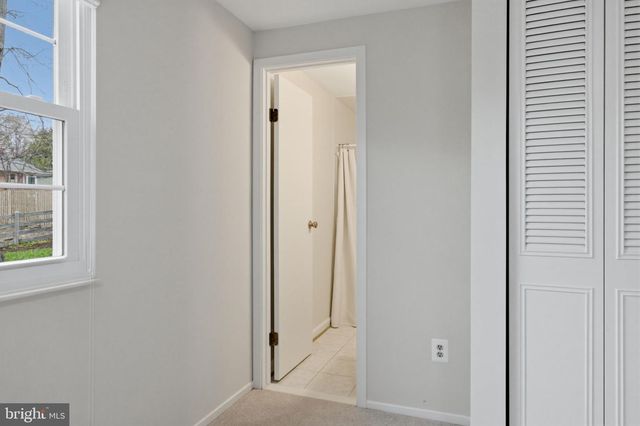 5755 HEMING AVE, Springfield, VA 22151