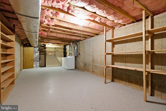 5755 HEMING AVE, Springfield, VA 22151