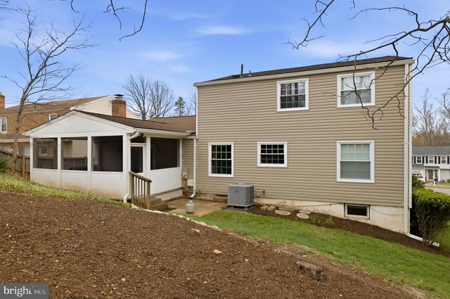 5755 HEMING AVE, Springfield, VA 22151