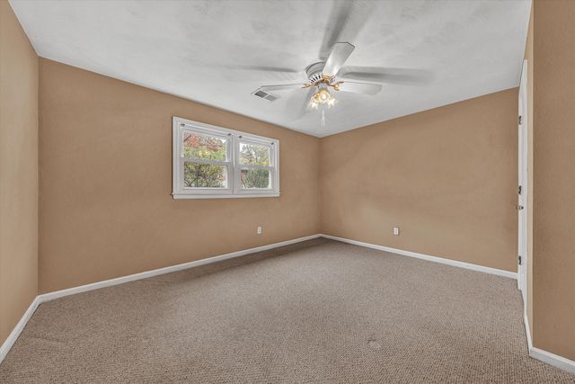 4611 Casper DR, Roanoke, VA 24019