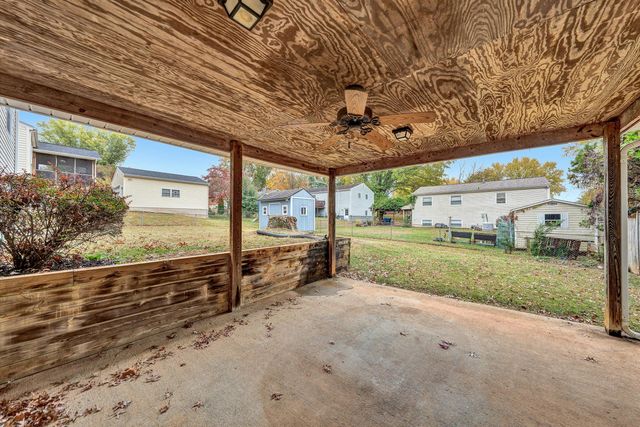 4611 Casper DR, Roanoke, VA 24019