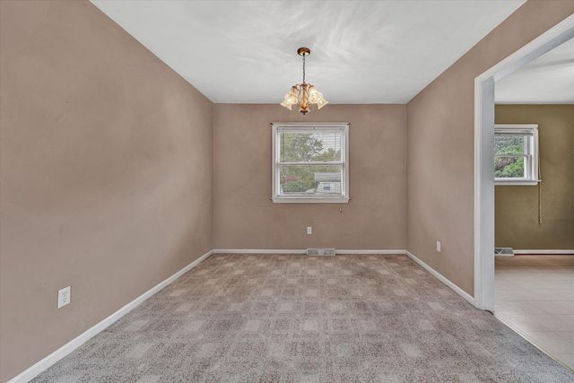 4611 Casper DR, Roanoke, VA 24019