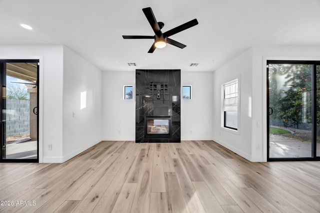 3533 E FLOWER Street, Gilbert, AZ 85298