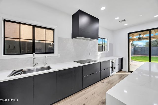 3533 E FLOWER Street, Gilbert, AZ 85298