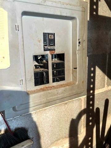 2742 N Kenmore Avenue, Chicago, IL 60614