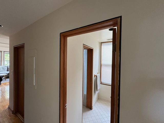 2742 N Kenmore Avenue, Chicago, IL 60614