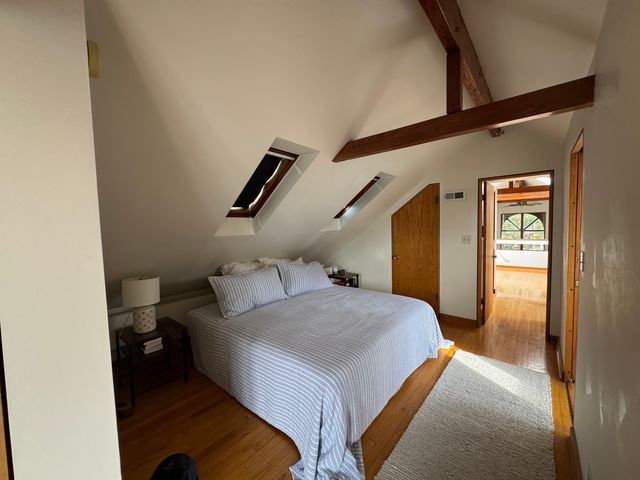 2742 N Kenmore Avenue, Chicago, IL 60614