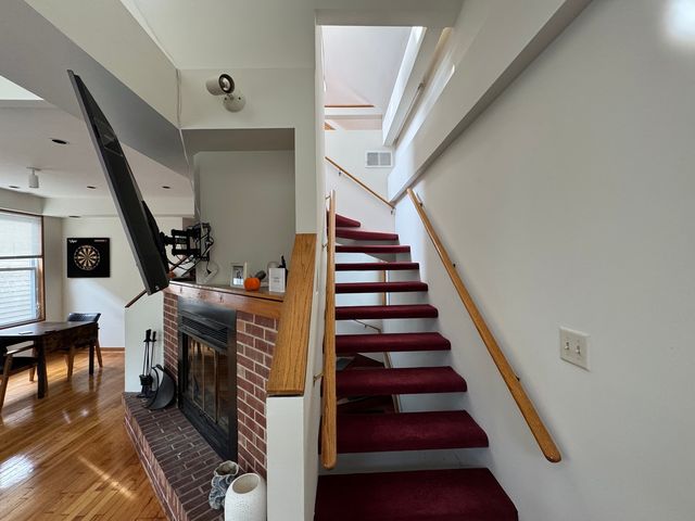 2742 N Kenmore Avenue, Chicago, IL 60614