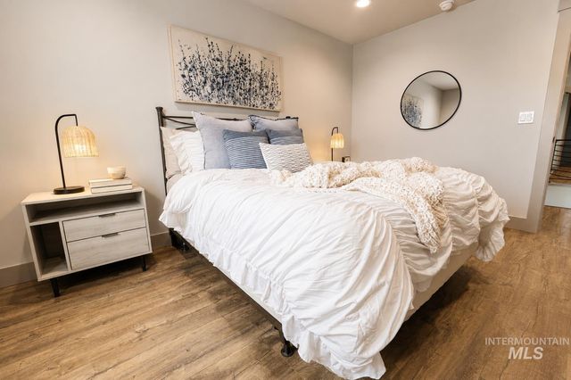 3859 E Vadonia Ln, Meridian, ID 83642