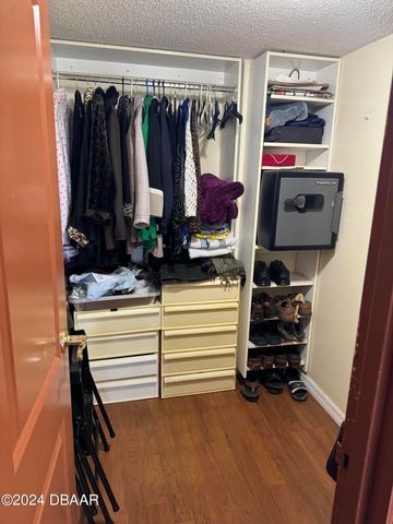 935 N Halifax Ave Apt 402, Daytona Beach, FL 32118