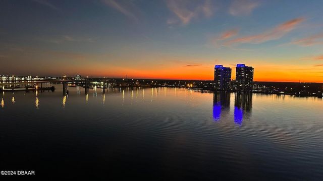 935 N Halifax Ave Apt 402, Daytona Beach, FL 32118