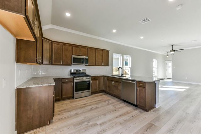 822 Countryside Glade Lane, Bonney, TX 77583