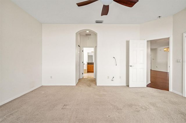 518 YORK DALE DRIVE, Ruskin, FL 33570