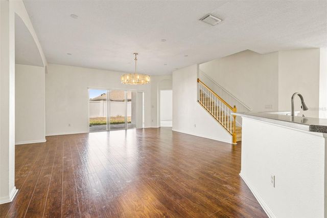 518 YORK DALE DRIVE, Ruskin, FL 33570