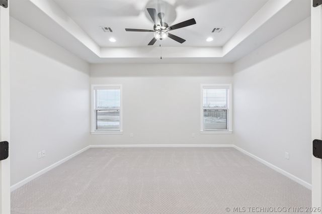 205 W 164th Place S, Glenpool, OK 74033