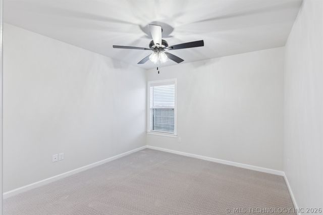 205 W 164th Place S, Glenpool, OK 74033