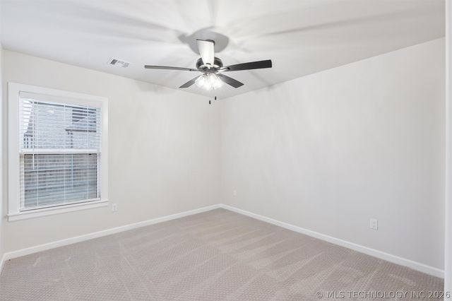 205 W 164th Place S, Glenpool, OK 74033