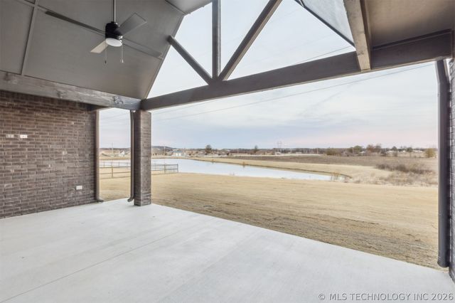 205 W 164th Place S, Glenpool, OK 74033