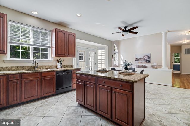 8875 LOCUST GROVE DR, Port Tobacco, MD 20677