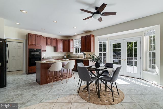 8875 LOCUST GROVE DR, Port Tobacco, MD 20677