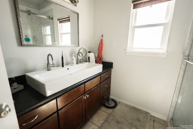 6147 Pfeil, Schertz, TX 78154