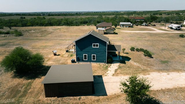 6147 Pfeil, Schertz, TX 78154