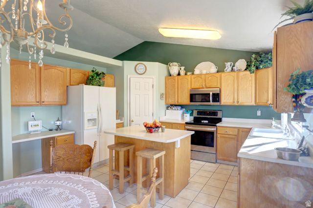 2128 BRIDGER DR, Springville, UT 84663