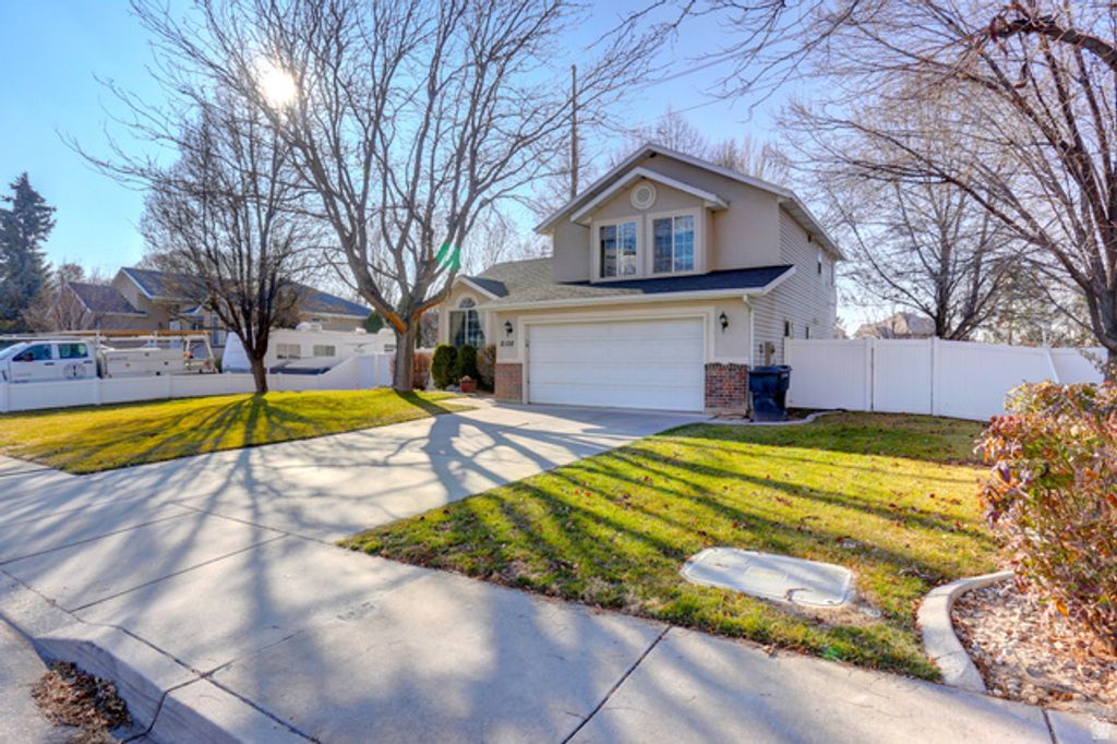 Image 3 of property listing at 2128 BRIDGER DR, Springville, UT 84663