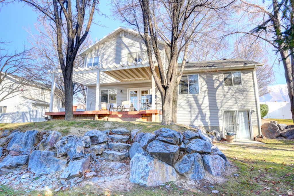 Image 29 of property listing at 2128 BRIDGER DR, Springville, UT 84663