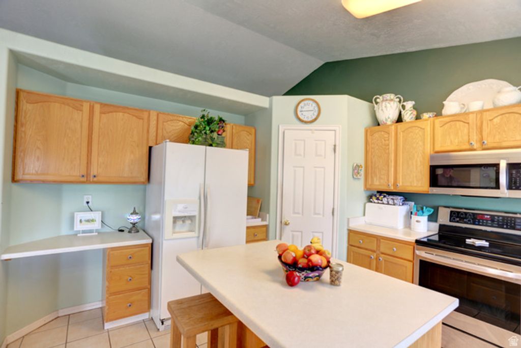 Image 9 of property listing at 2128 BRIDGER DR, Springville, UT 84663