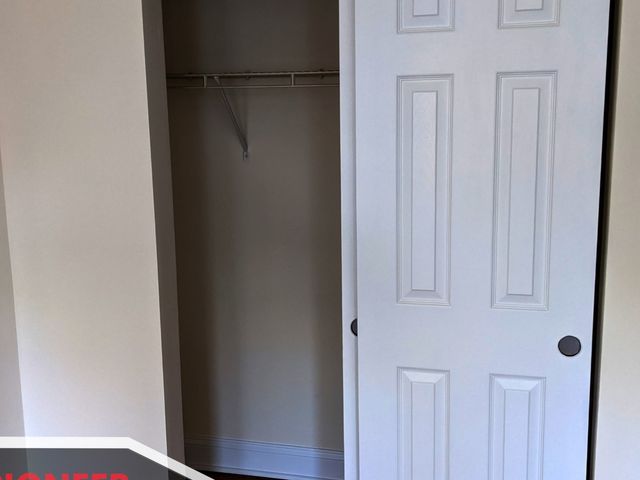 2600 N Kimball Avenue 303, Chicago, IL 60647