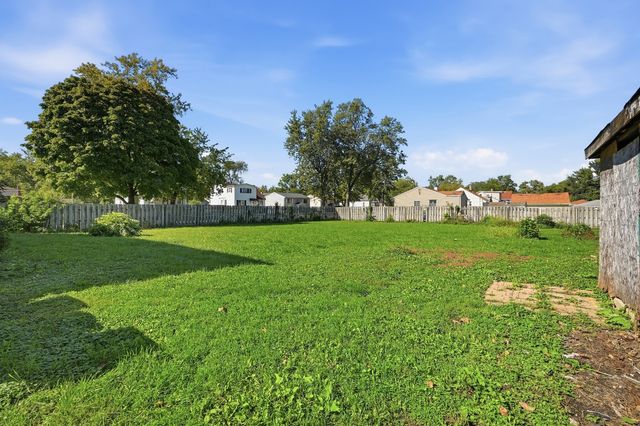 3045 Morgan Street, Steger, IL 60475