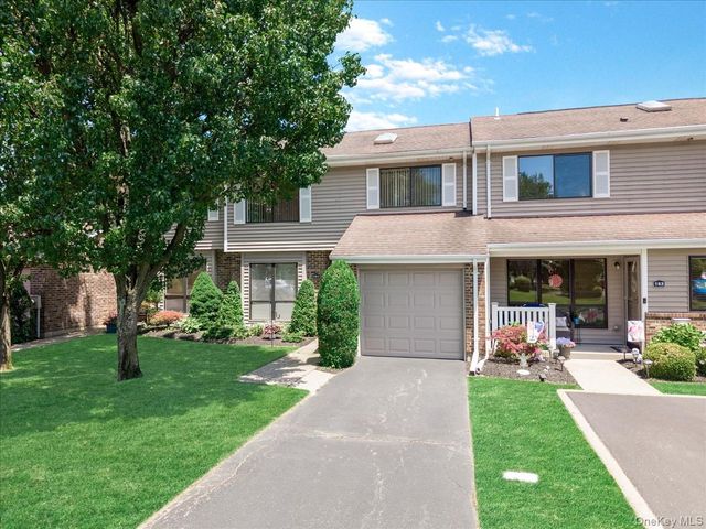 181 North Lane, Smithtown, NY 11787