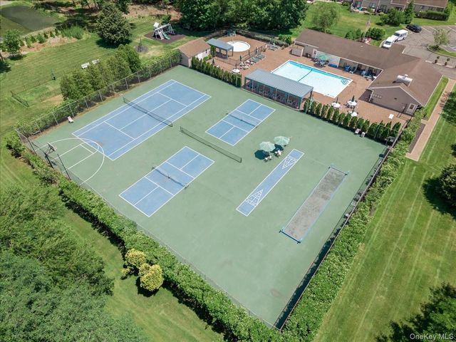 181 North Lane, Smithtown, NY 11787