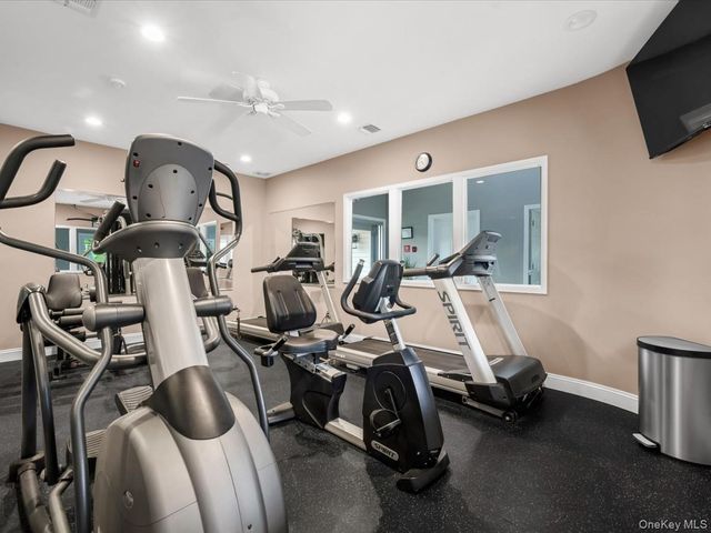 181 North Lane, Smithtown, NY 11787