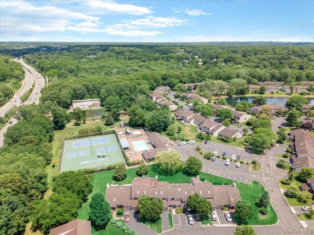 181 North Lane, Smithtown, NY 11787