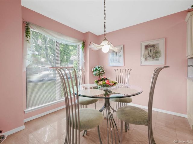 181 North Lane, Smithtown, NY 11787