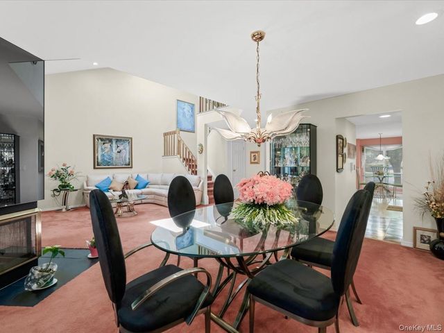 181 North Lane, Smithtown, NY 11787