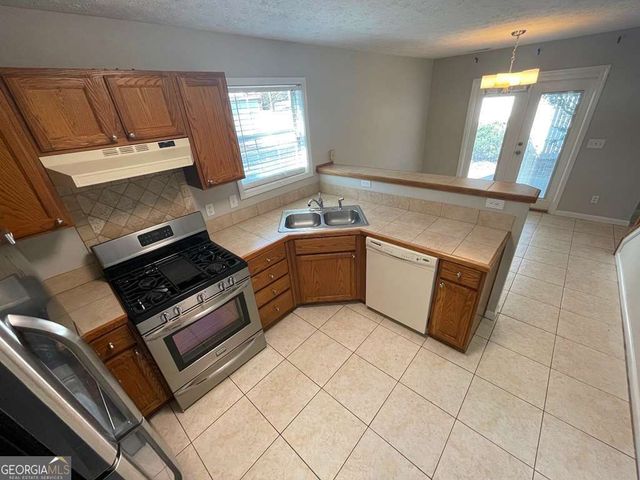 3251 Avensong Village Circle, Milton, GA 30004