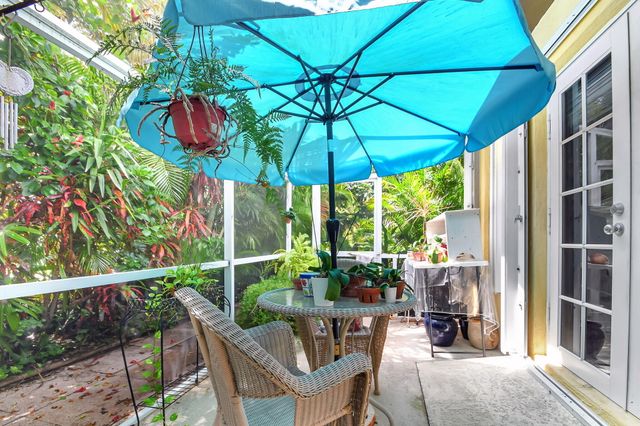 1853 Service Road, North Palm Beach, FL 33408