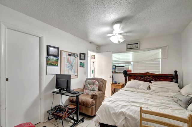 1853 Service Road, North Palm Beach, FL 33408