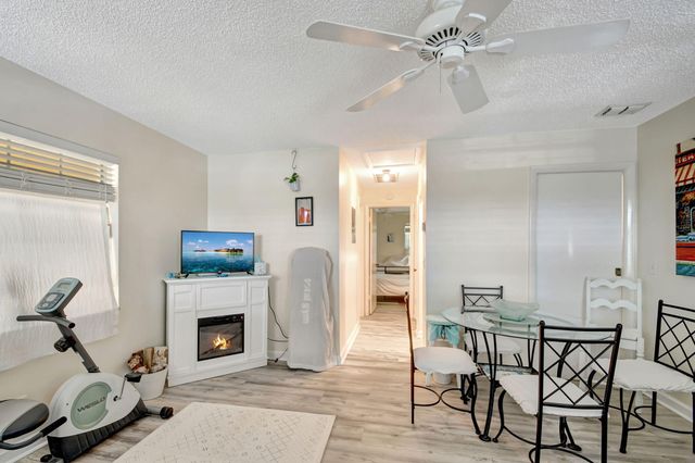 1853 Service Road, North Palm Beach, FL 33408