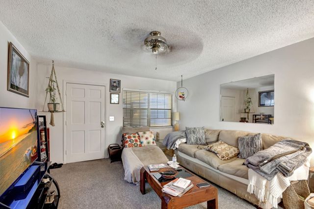 1853 Service Road, North Palm Beach, FL 33408