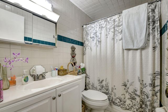 1853 Service Road, North Palm Beach, FL 33408