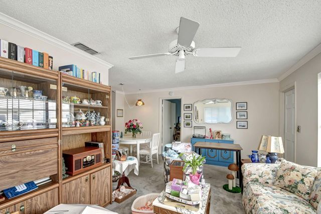 1853 Service Road, North Palm Beach, FL 33408