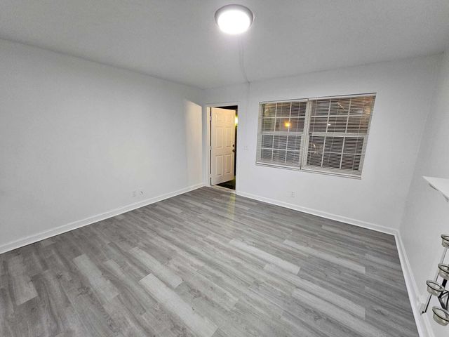 1853 Service Road, North Palm Beach, FL 33408