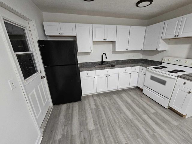 1853 Service Road, North Palm Beach, FL 33408