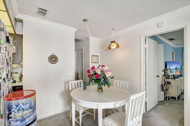 1853 Service Road, North Palm Beach, FL 33408