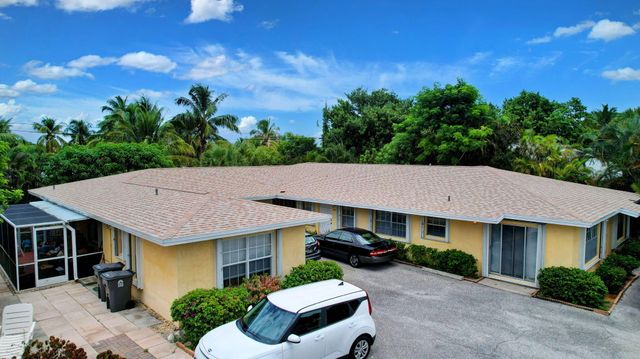 1853 Service Road, North Palm Beach, FL 33408