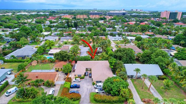 1853 Service Road, North Palm Beach, FL 33408